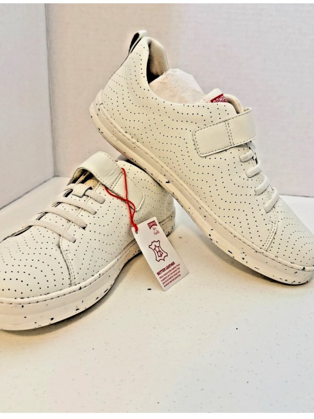 Camper Runner Four Kids Marty Wave Houston - White - Size 5.5 NEW